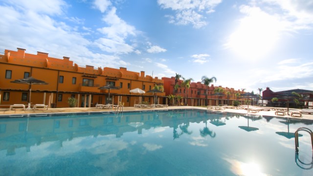 Portugal-Portimao-Tivoli-Marina-Piscina-Acp-Viagens