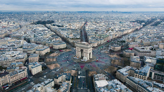 Os nomes de bebês mais populares na França - Expresso Paris