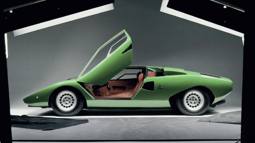 Lamborghini-Countach-840