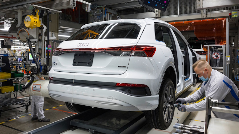 Audi-Q4-e-tron-linha-de-producao