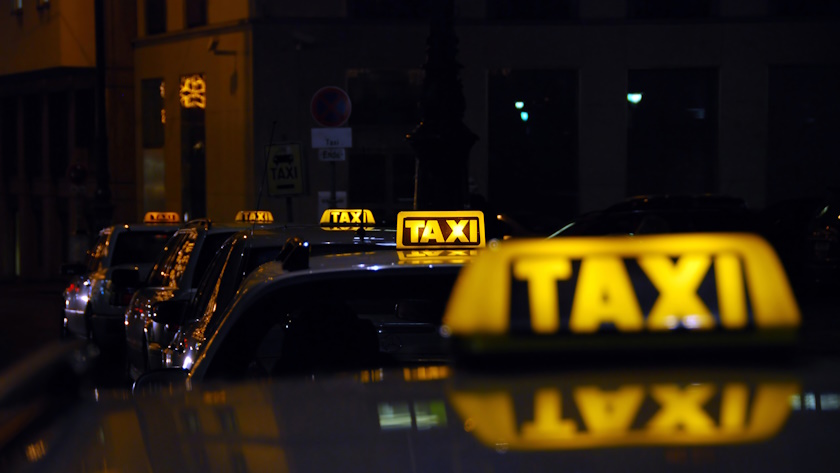 Taxi-840