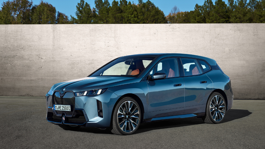 BMW-IX
